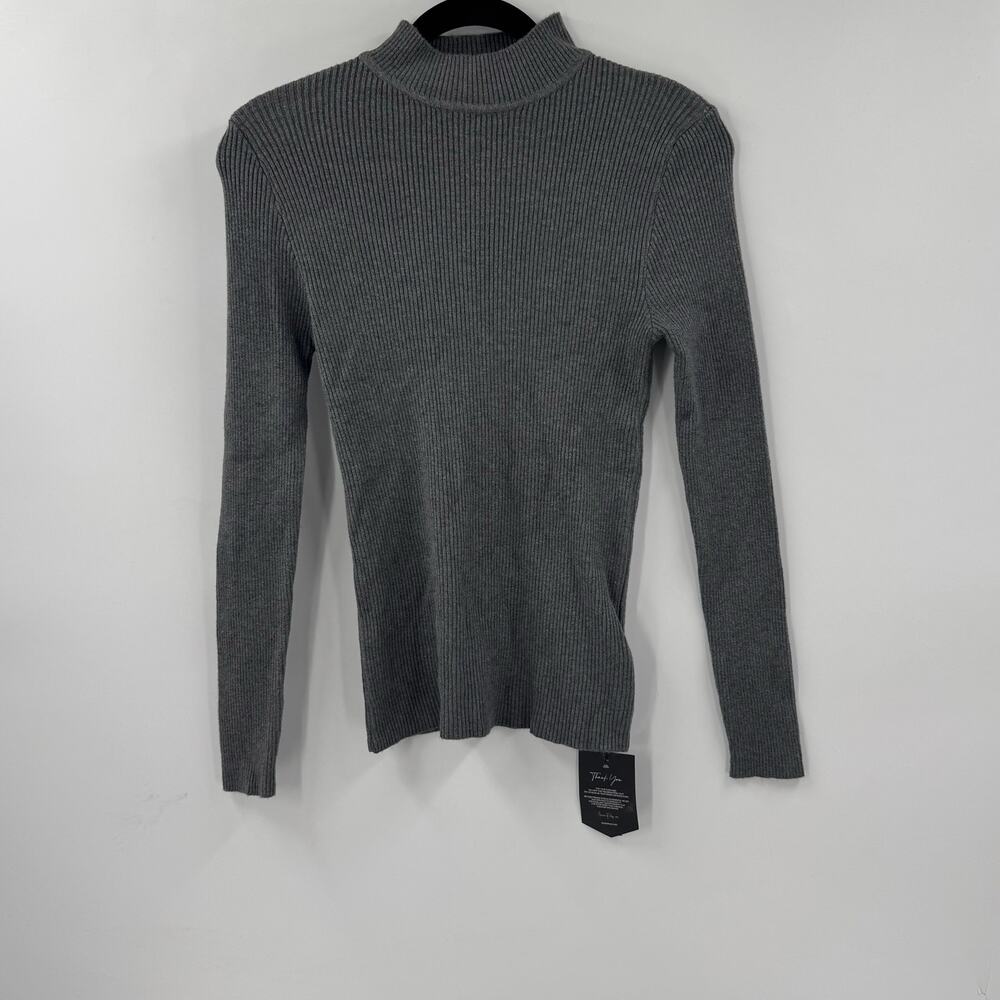 NWT Mio Marino Grey ribbed knit top